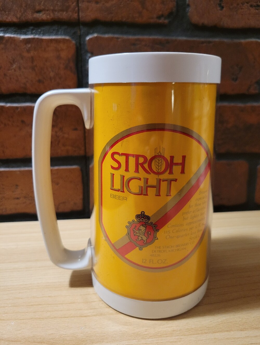 Vintage Thermo-Serv Stroh Light Beer Plastic Mug